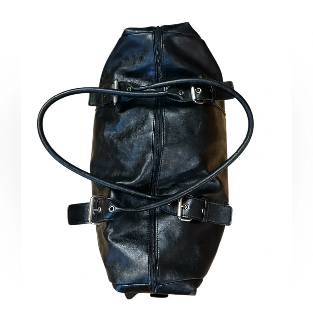 Faux Leather Weekender Travel Black Duffle Bag Excellent Clean Condition - Picture 6 of 16